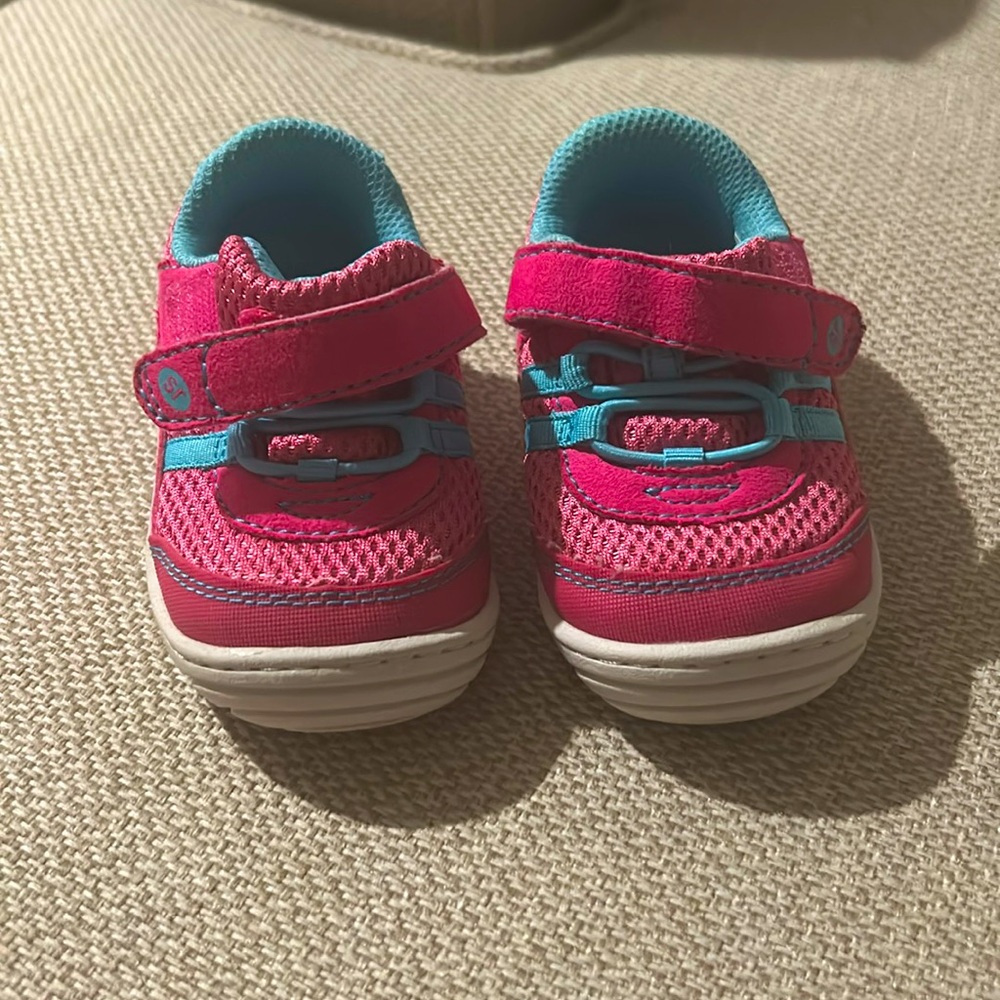 Stride rite baby shoes